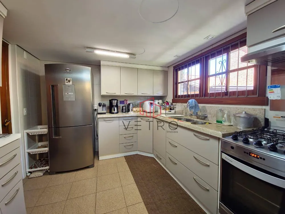Casa, 3 quartos, 196 m² - Foto 8