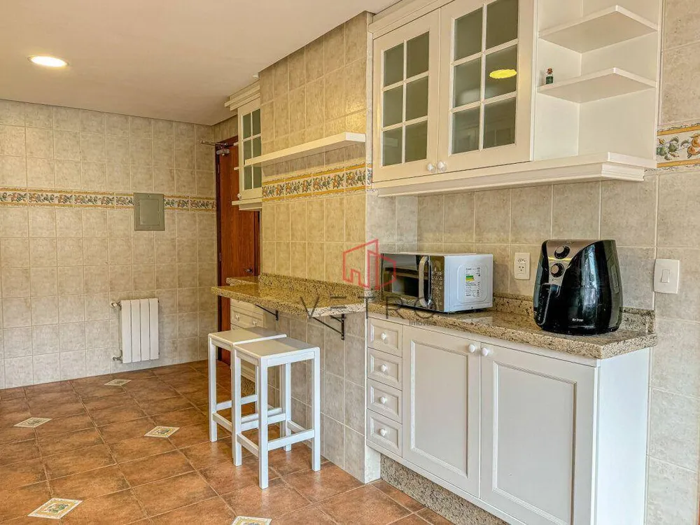 Apartamento, 4 quartos, 204 m² - Foto 6