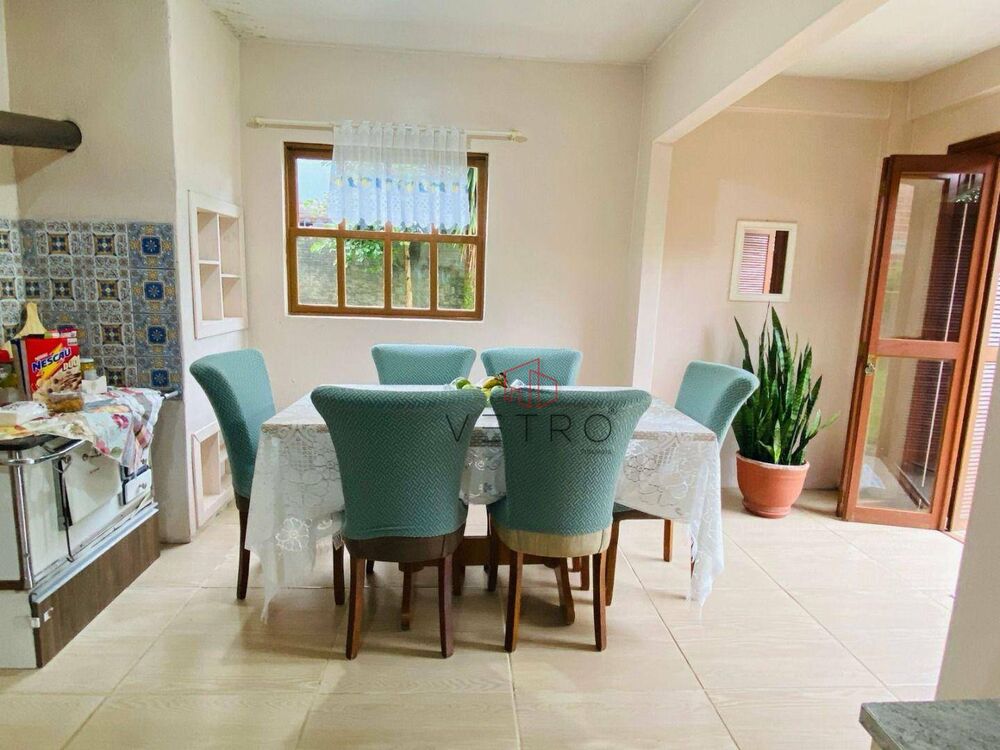Casa, 3 quartos, 224 m² - Foto 4