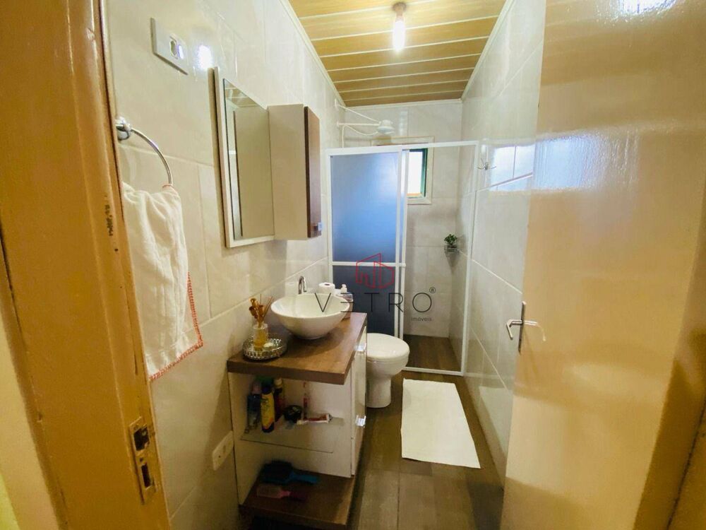 Casa, 3 quartos, 224 m² - Foto 3