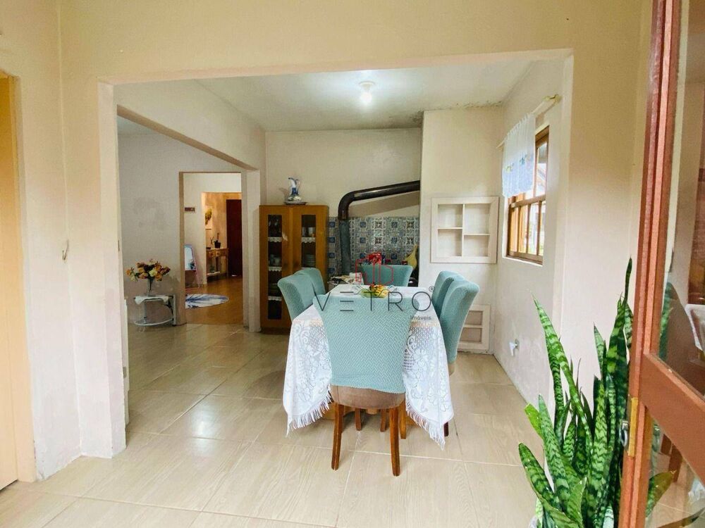 Casa, 3 quartos, 224 m² - Foto 1