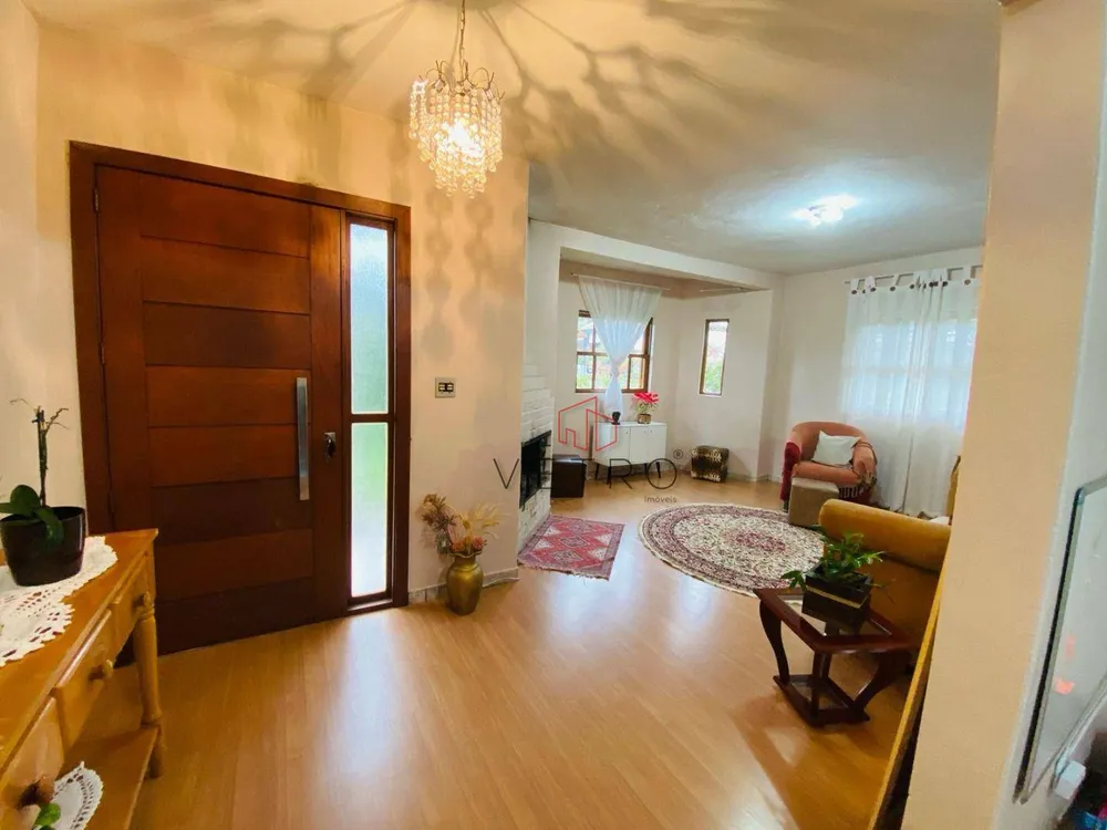 Casa, 3 quartos, 224 m² - Foto 2