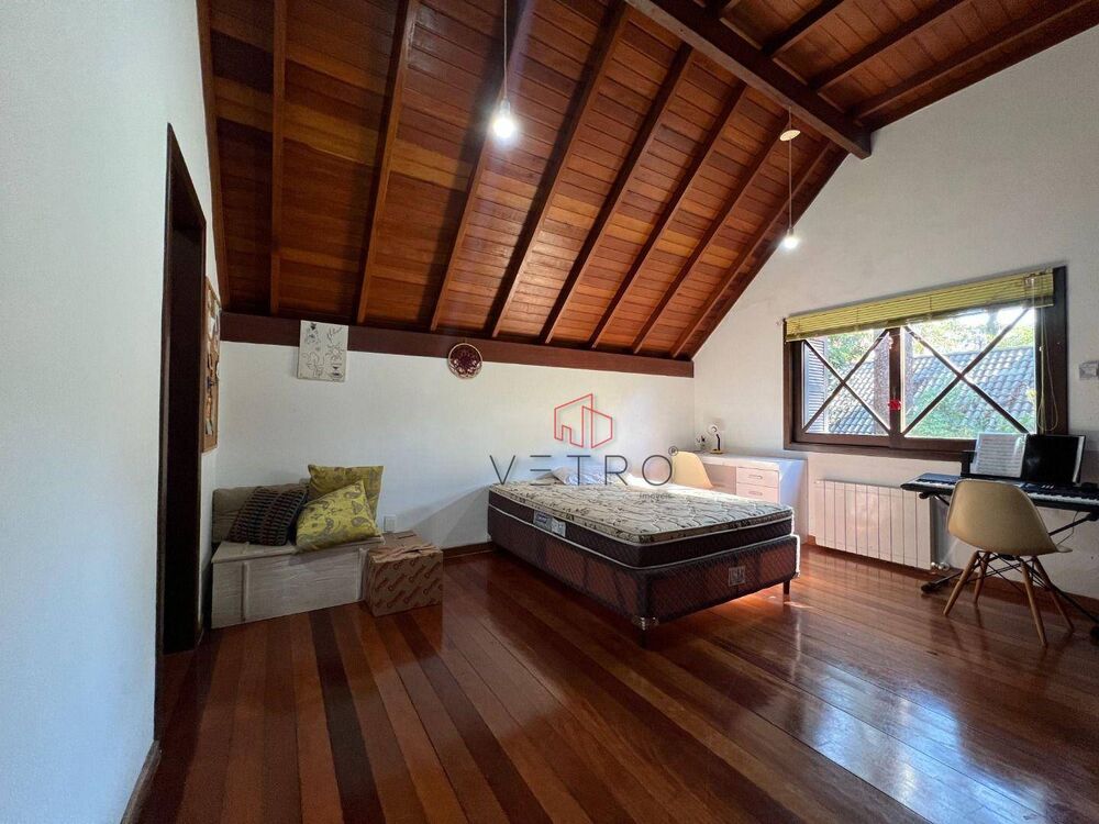 Casa, 4 quartos, 337 m² - Foto 3