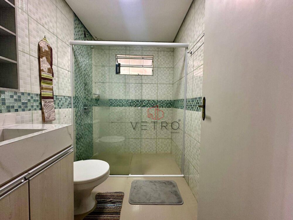 Casa, 3 quartos, 250 m² - Foto 2