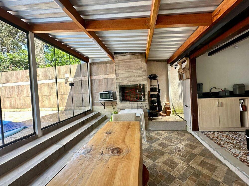Casa, 3 quartos, 250 m² - Foto 8