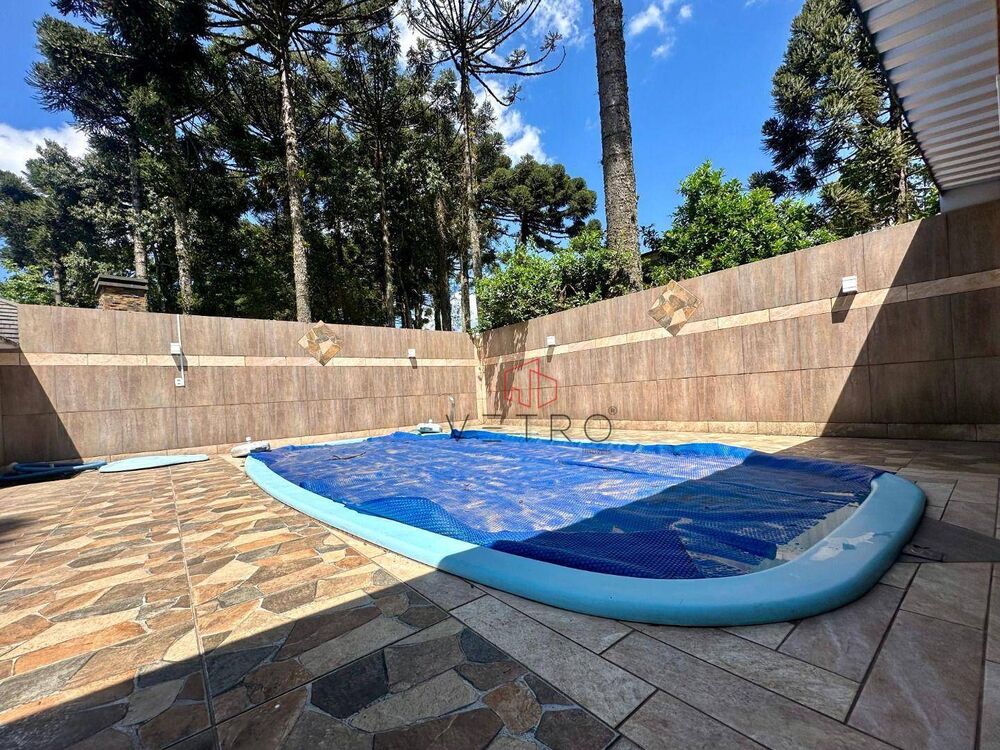 Casa, 3 quartos, 250 m² - Foto 1