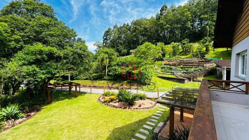 Sítio, 4 quartos, 28 hectares - Foto 8