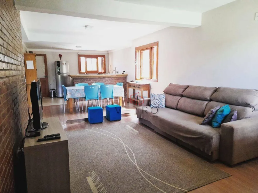 Casa, 3 quartos, 166 m² - Foto 1