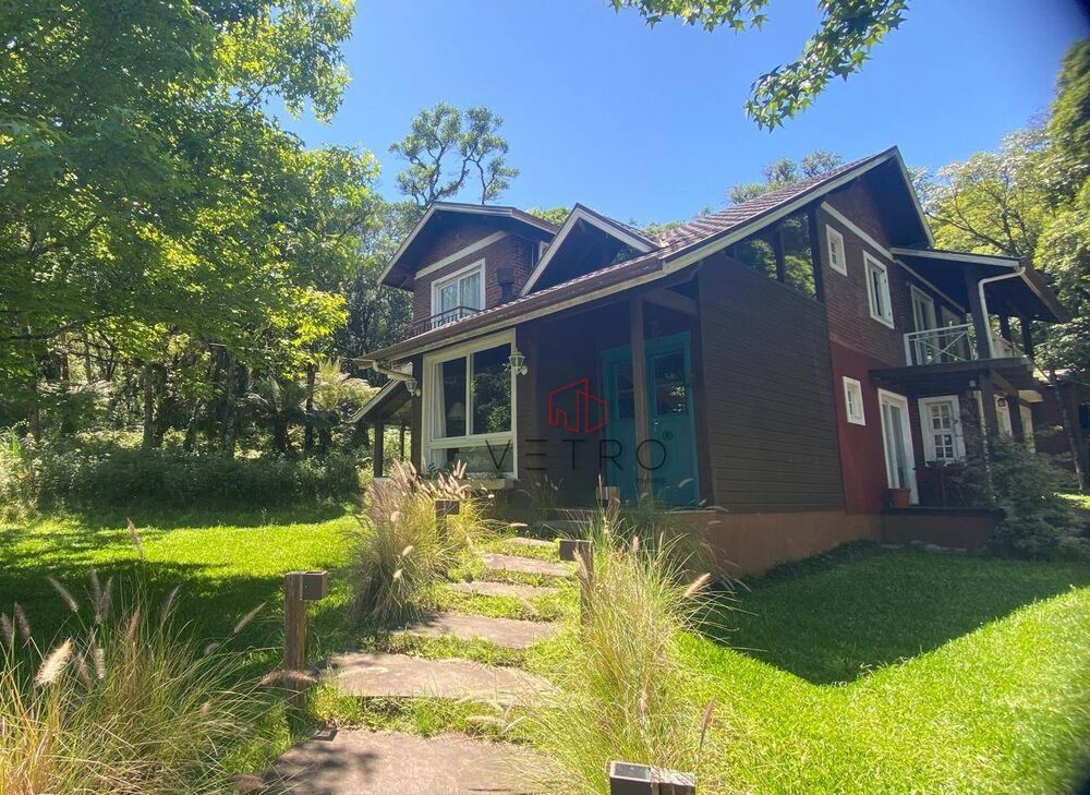 Casa de Condomínio à venda com 6 quartos, 213m² - Foto 3