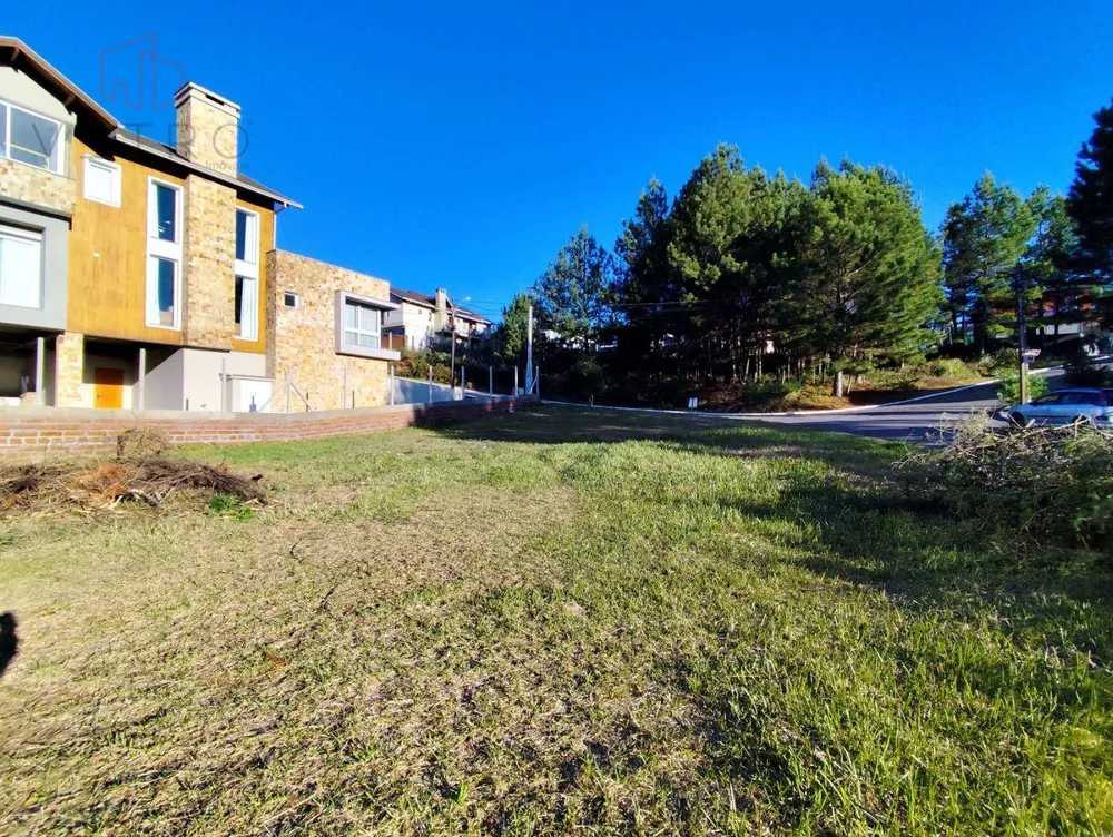 Loteamento e Condomínio, 677 m² - Foto 2