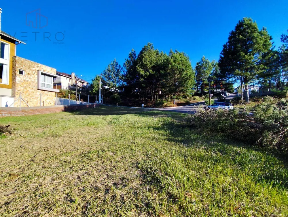 Loteamento e Condomínio, 677 m² - Foto 1