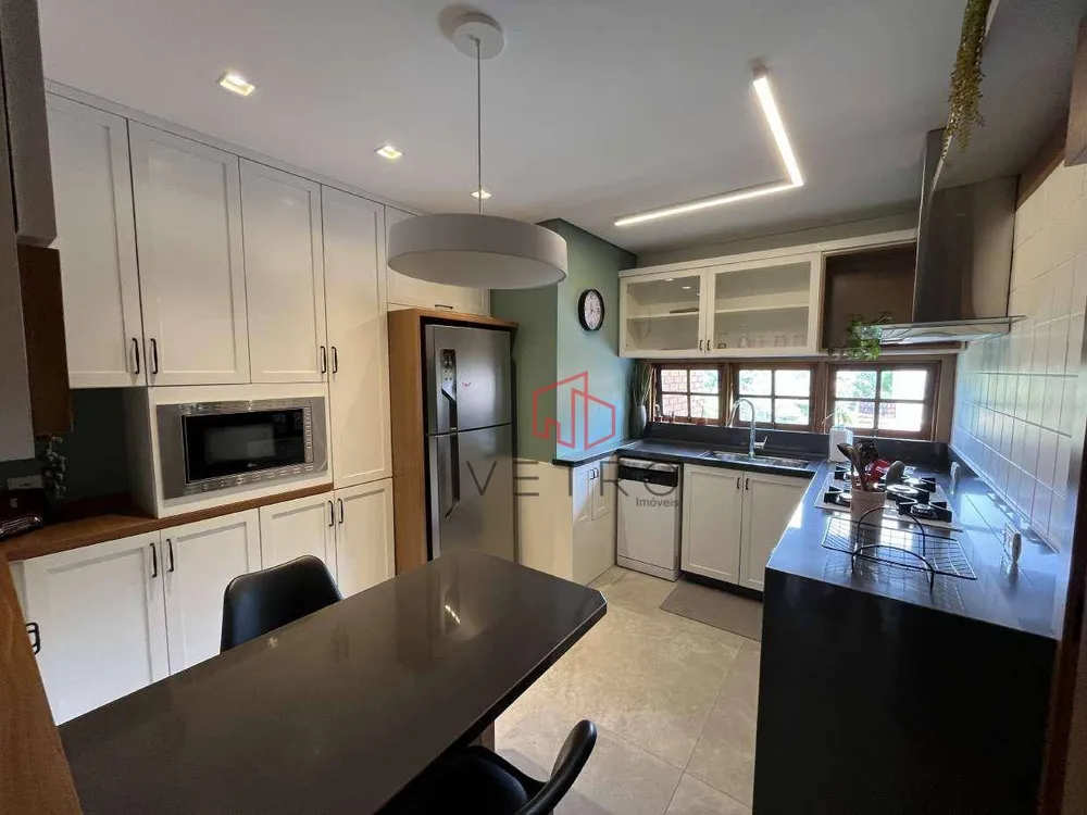 Casa, 3 quartos, 300 m² - Foto 4