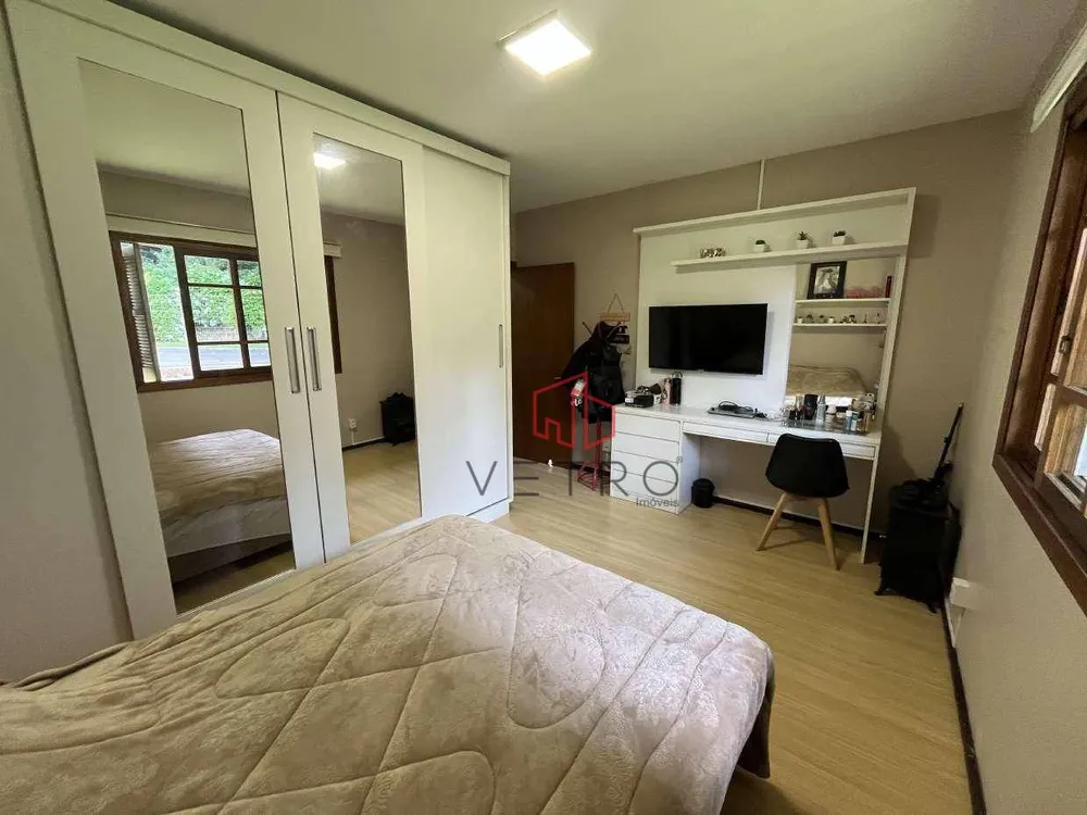 Casa, 3 quartos, 300 m² - Foto 8