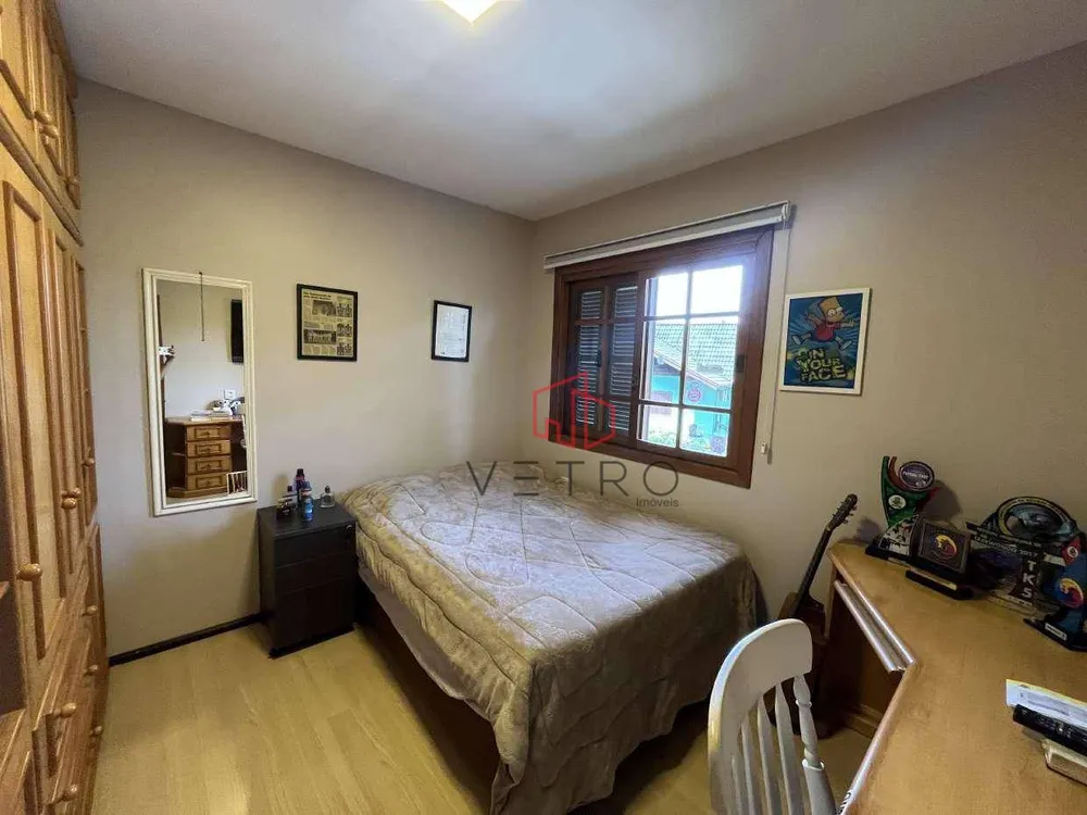 Casa, 3 quartos, 300 m² - Foto 9