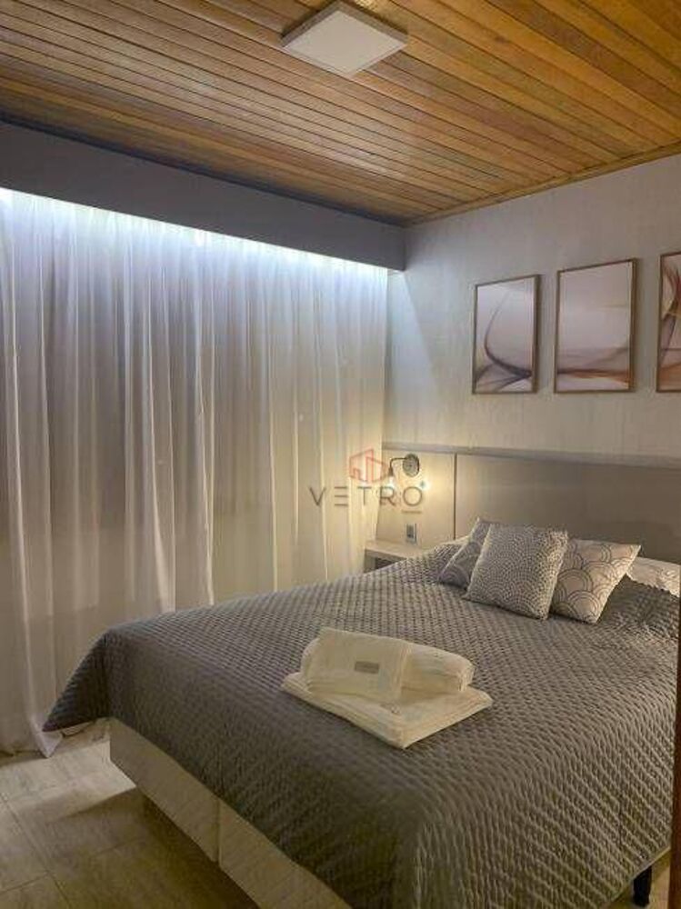 Casa, 6 quartos, 200 m² - Foto 5