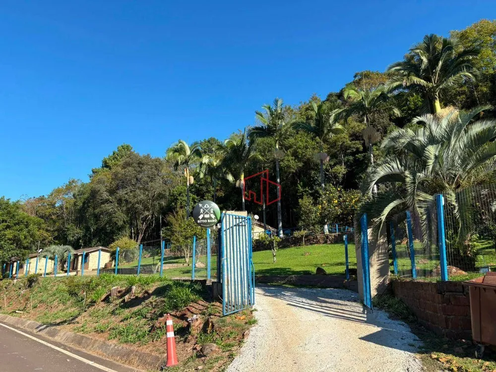 Sítio, 5 quartos, 10000 m² - Foto 1