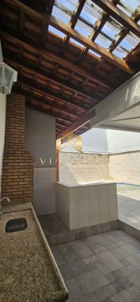 Casa, 3 quartos, 303 m² - Foto 2