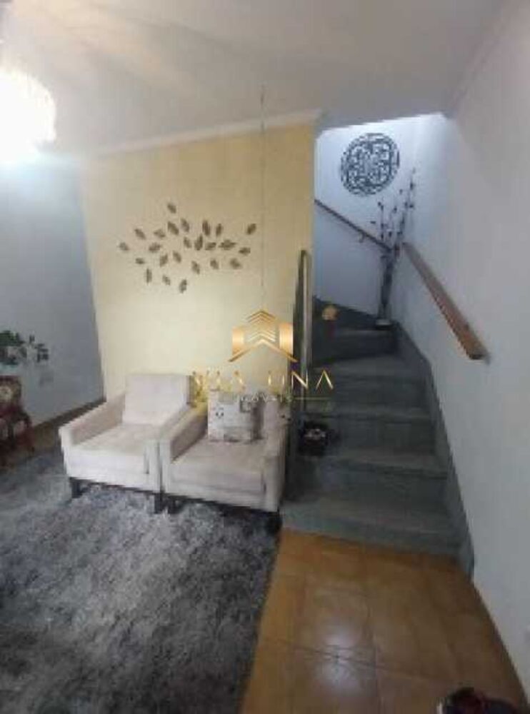 Casa à venda com 3 quartos, 220 - Foto 8