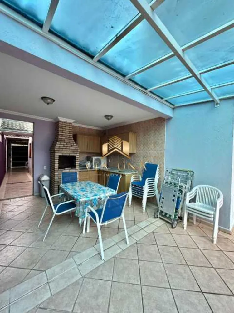Casa, 4 quartos, 246 m² - Foto 3