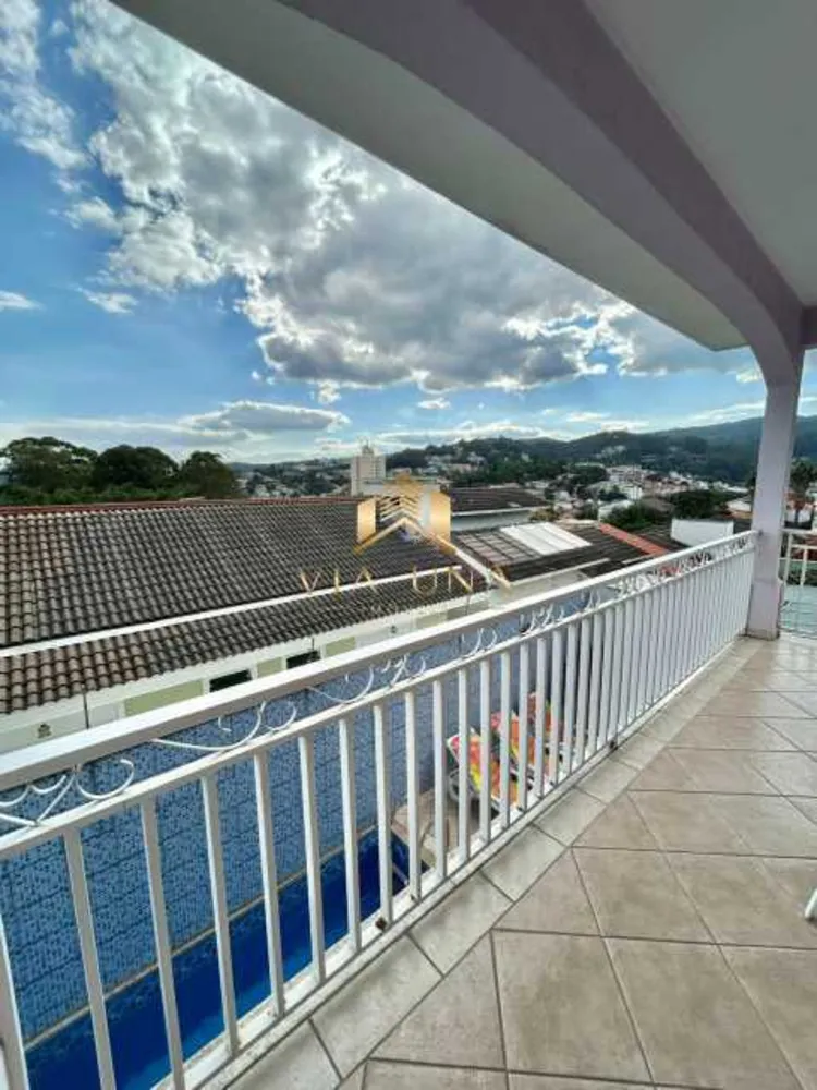 Casa, 4 quartos, 246 m² - Foto 4