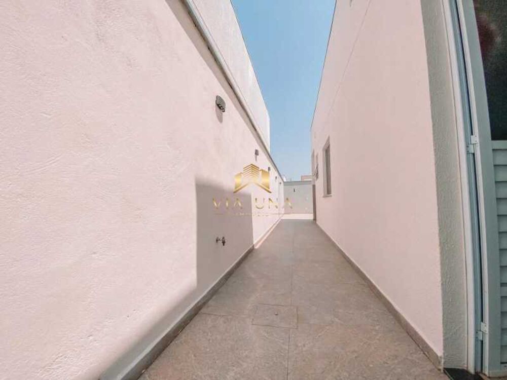 Casa de Condomínio à venda com 2 quartos, 62m² - Foto 1