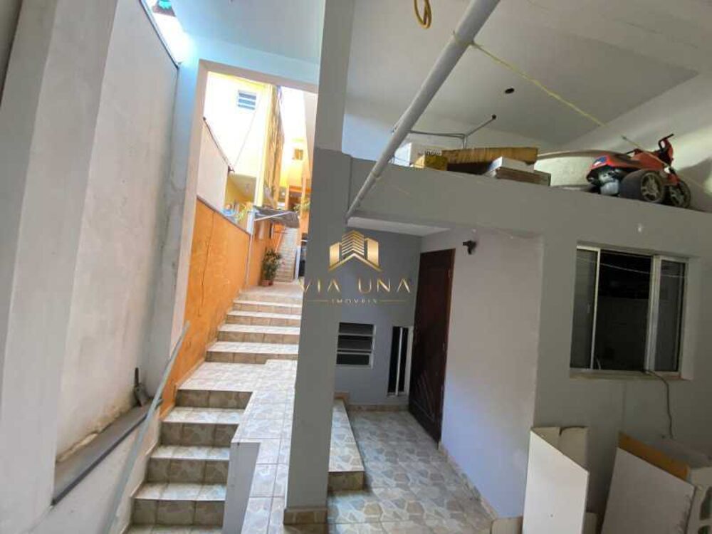 Casa, 5 quartos, 200 m² - Foto 1