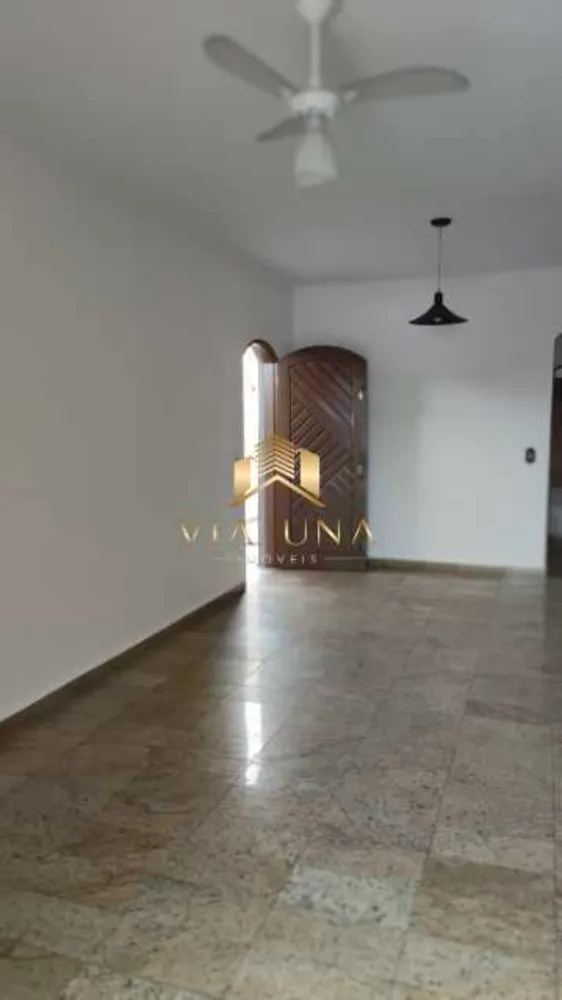 Casa, 4 quartos, 215 m² - Foto 4