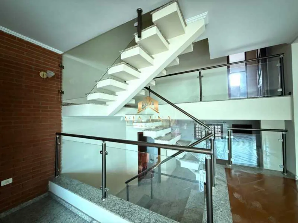 Casa, 4 quartos, 325 m² - Foto 3