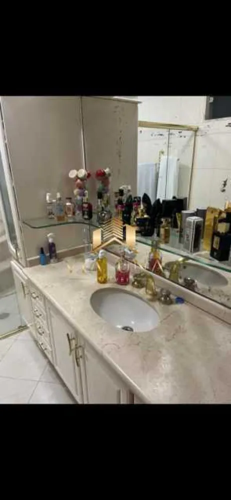 Casa, 3 quartos, 330 m² - Foto 11