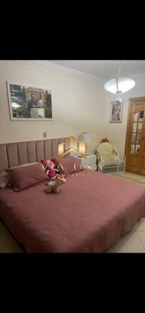 Casa, 3 quartos, 330 m² - Foto 1