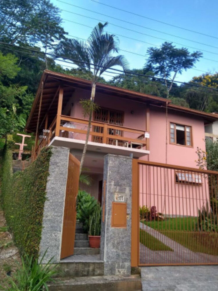 Casa, 4 quartos, 300 m² - Foto 1