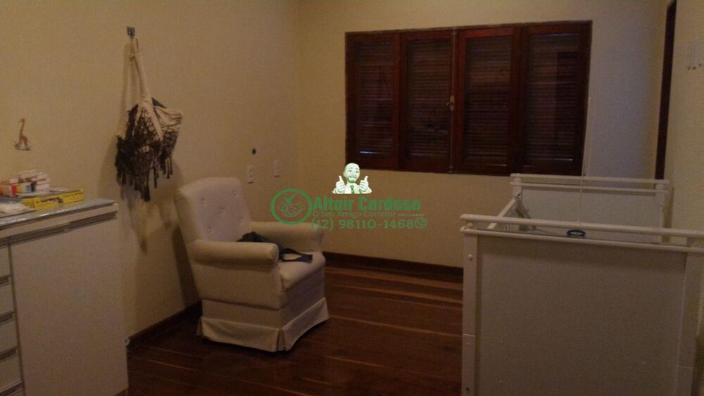 Casa de Condomínio à venda com 5 quartos, 500m² - Foto 5