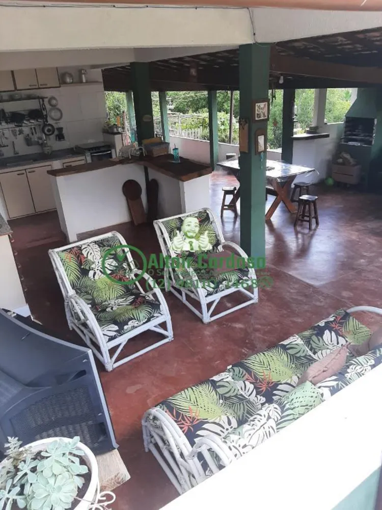 Chácara, 5 quartos, 5000 m² - Foto 2