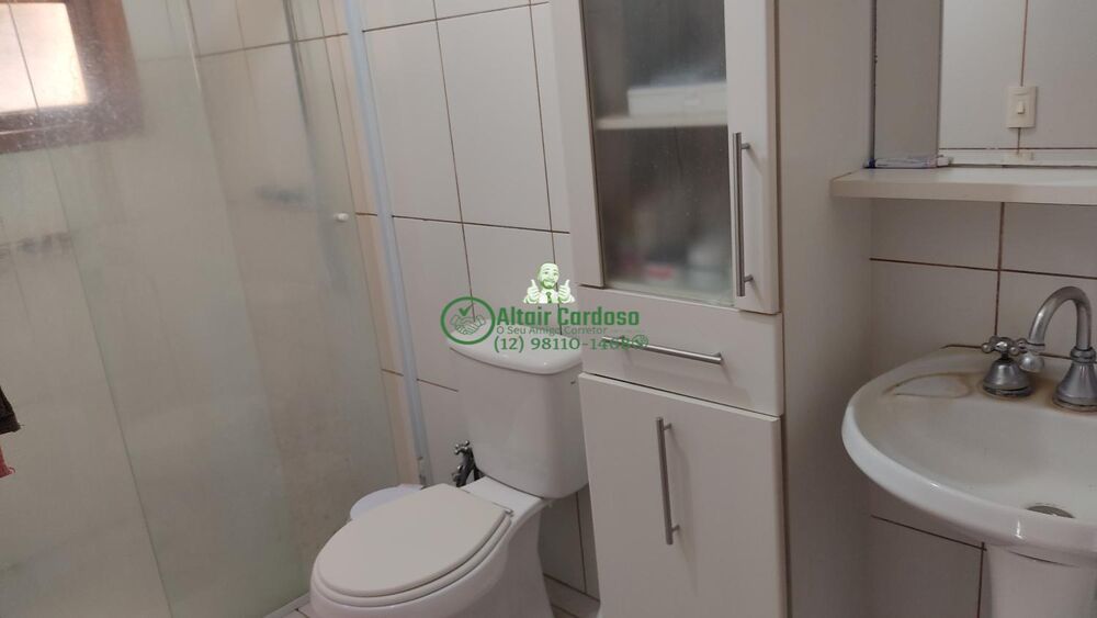 Casa, 4 quartos, 230 m² - Foto 1