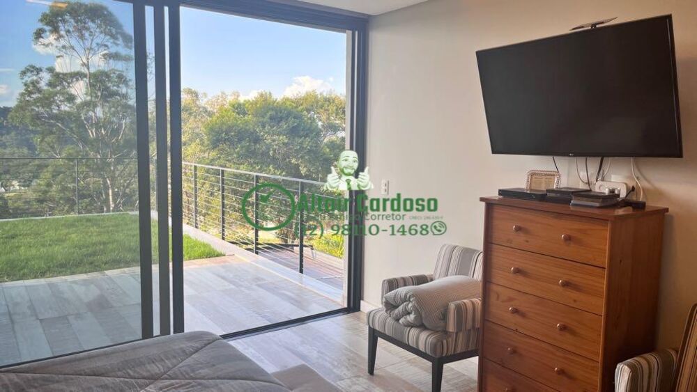 Casa de Condomínio à venda com 3 quartos, 405m² - Foto 4