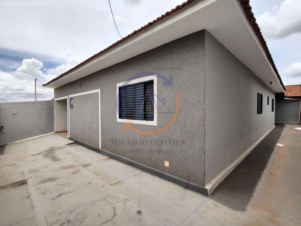 Casa à venda com 3 quartos, 288m² - Foto 3