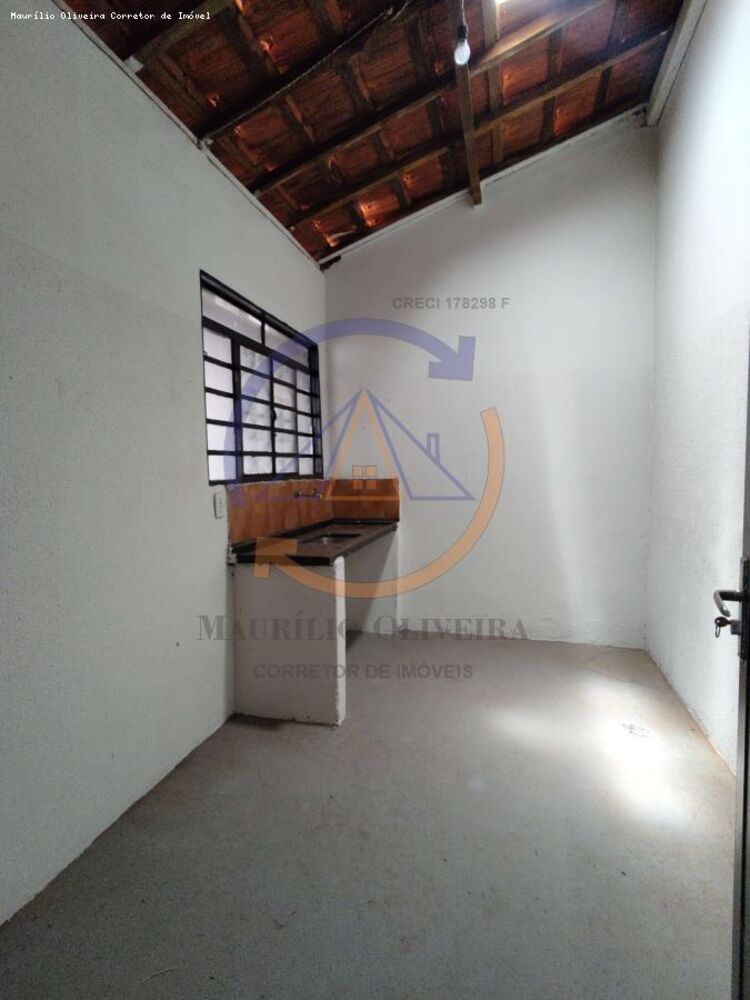 Casa à venda com 3 quartos, 288m² - Foto 25