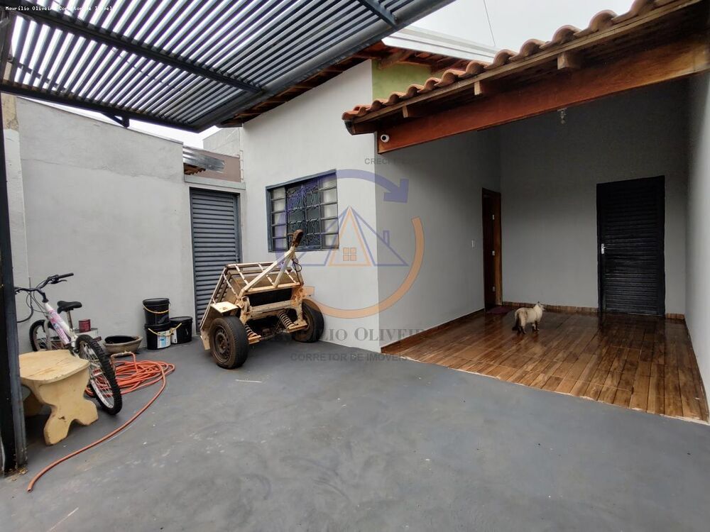 Casa à venda com 2 quartos, 242m² - Foto 3