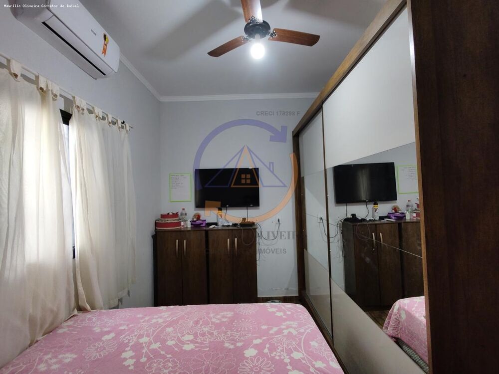 Casa à venda com 2 quartos, 242m² - Foto 12