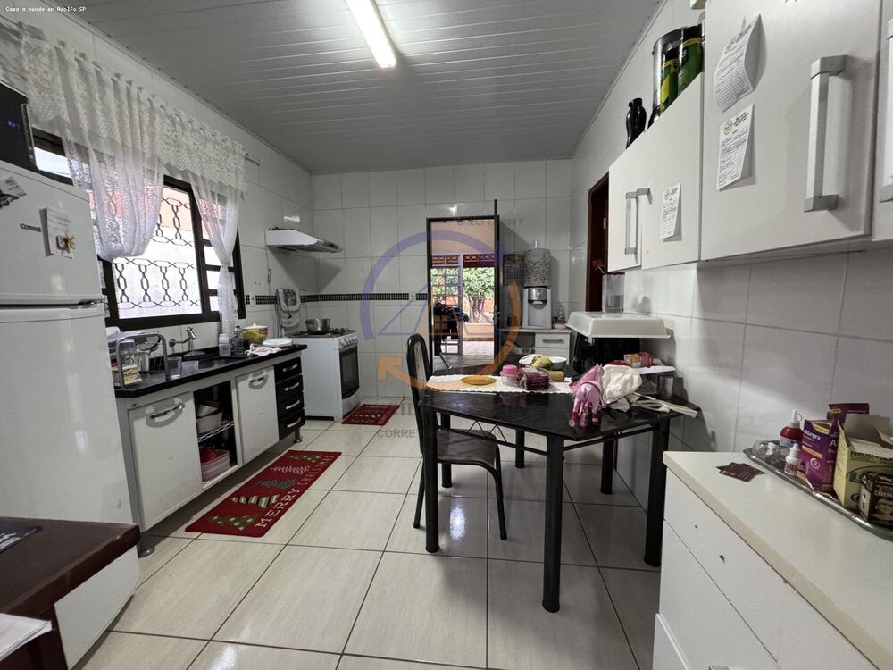 Casa à venda com 3 quartos, 390m² - Foto 10