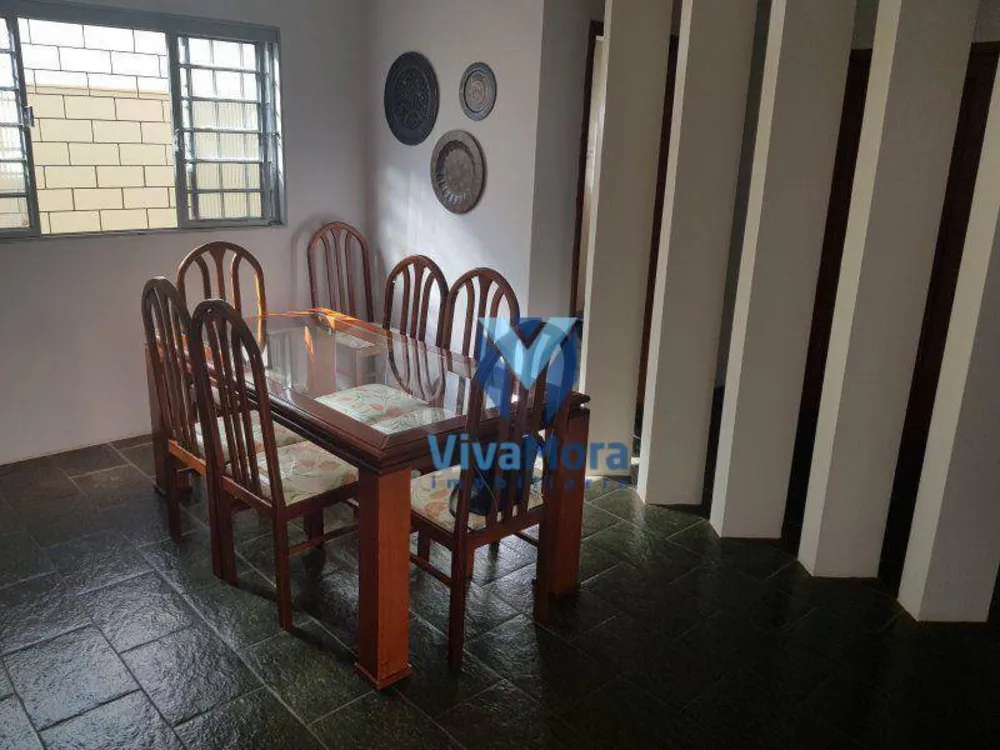 Casa, 4 quartos, 350 m² - Foto 2
