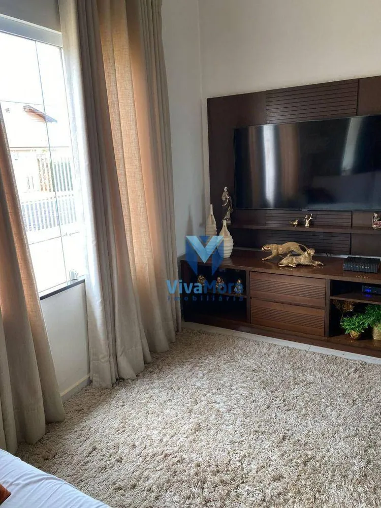 Casa, 3 quartos, 250 m² - Foto 4