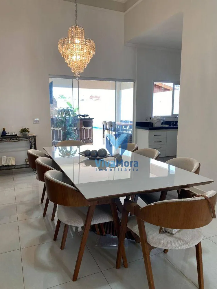 Casa, 3 quartos, 250 m² - Foto 13