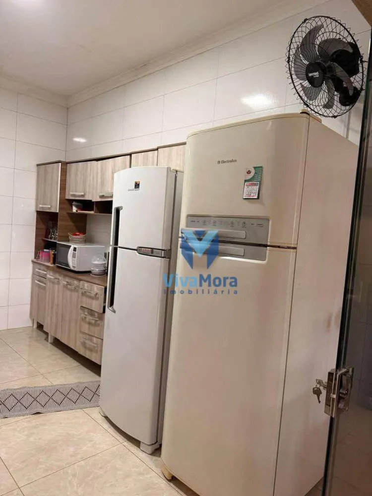 Chácara, 3 quartos, 455 m² - Foto 17