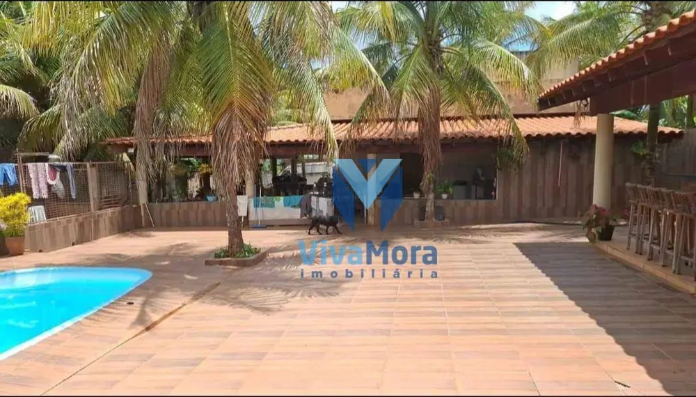 Chácara, 3 quartos, 1250 m² - Foto 1