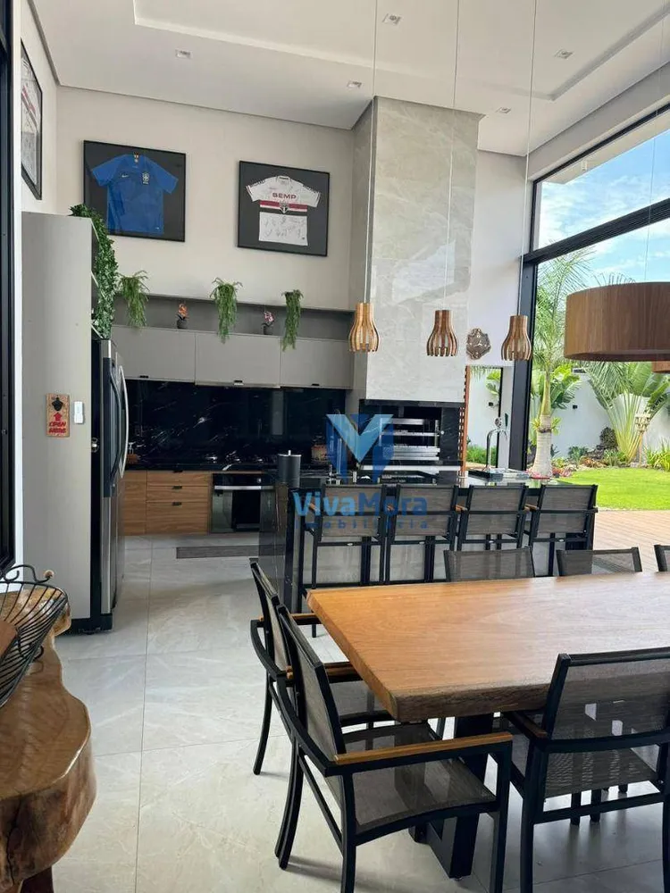 Chácara, 3 quartos, 600 m² - Foto 1