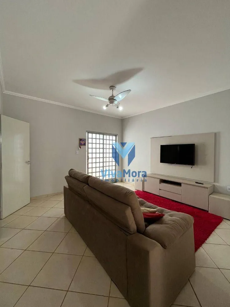 Casa, 2 quartos, 298 m² - Foto 7