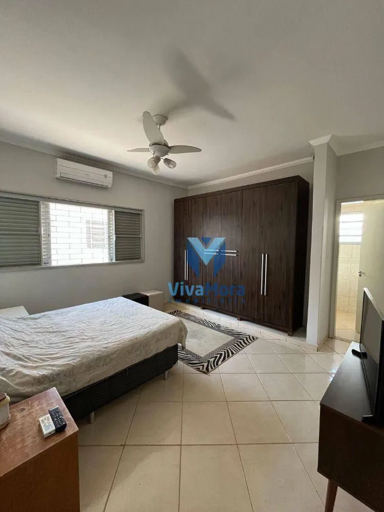 Casa, 2 quartos, 298 m² - Foto 11