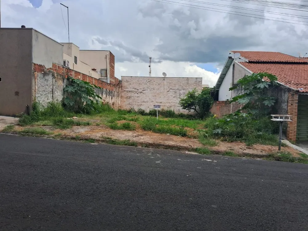 Terreno, 242 m² - Foto 1
