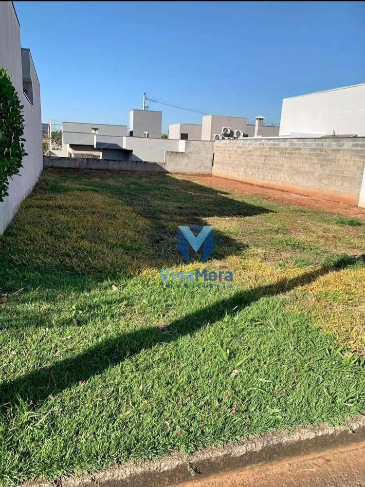 Loteamento e Condomínio, 231 m² - Foto 1